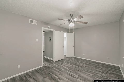 Sunset Heights - 16